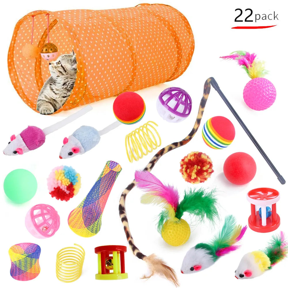 Eine Sammlung von 22 interaktiven Katzenspielzeugen, darunter ein großer orange Röhrchen, verschiedene Spinner, Federn und kl