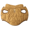 Veste en polaire imperméable et matelassée beige pour chiens et chats.