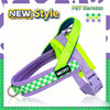 Harnais pour chien jaune néon et violet de nouveau style, montré sur fond vert.