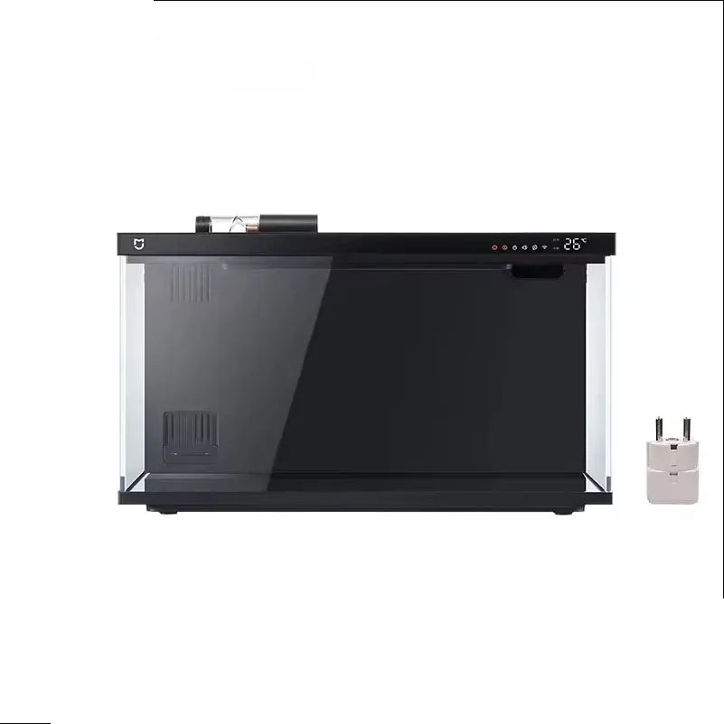 Appareil aquarium intelligent noir avec réservoir en verre, affichage numérique et connexions d'alimentation.
