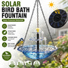 Solarbetriebener Vogelbadbrunnen mit mehrstufigem Wasserfalldesign, hängt an einer Kette.