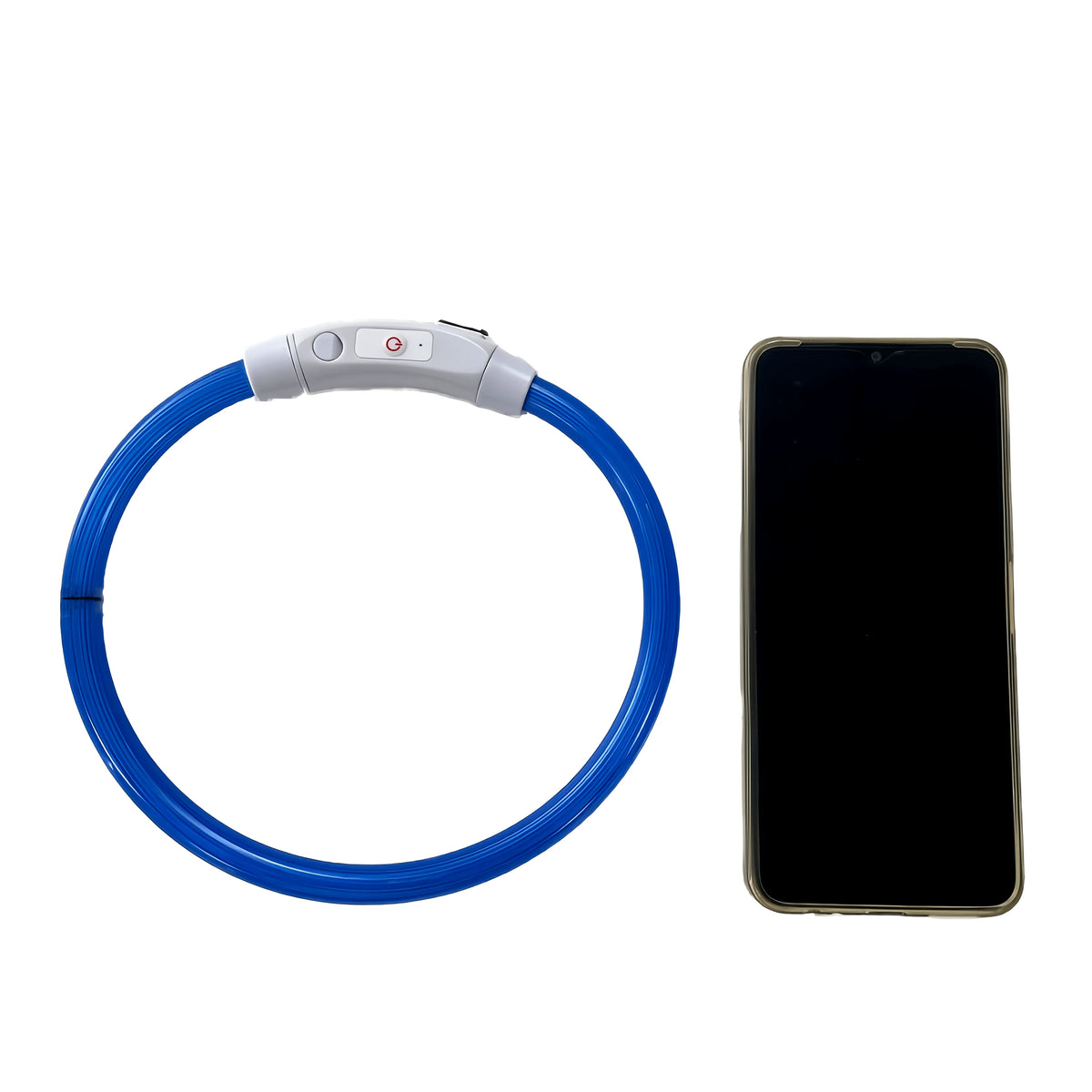 Un collier pour chien LED bleu lumineux avec un capteur blanc, à côté d'un smartphone noir.