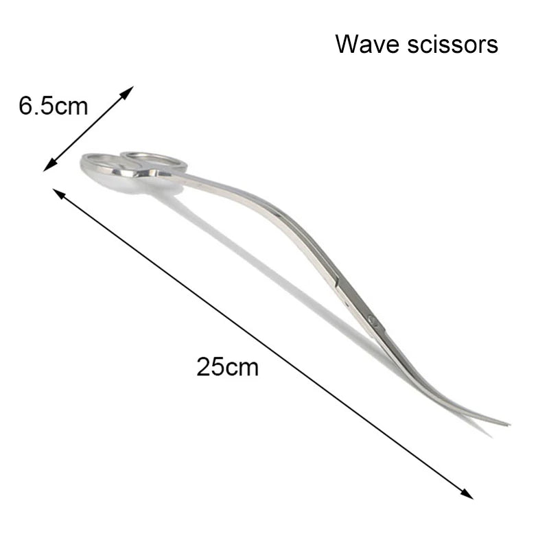 Edelstahl-Wellen-Schere mit 6,5 cm Öffnung und 25 cm Länge.