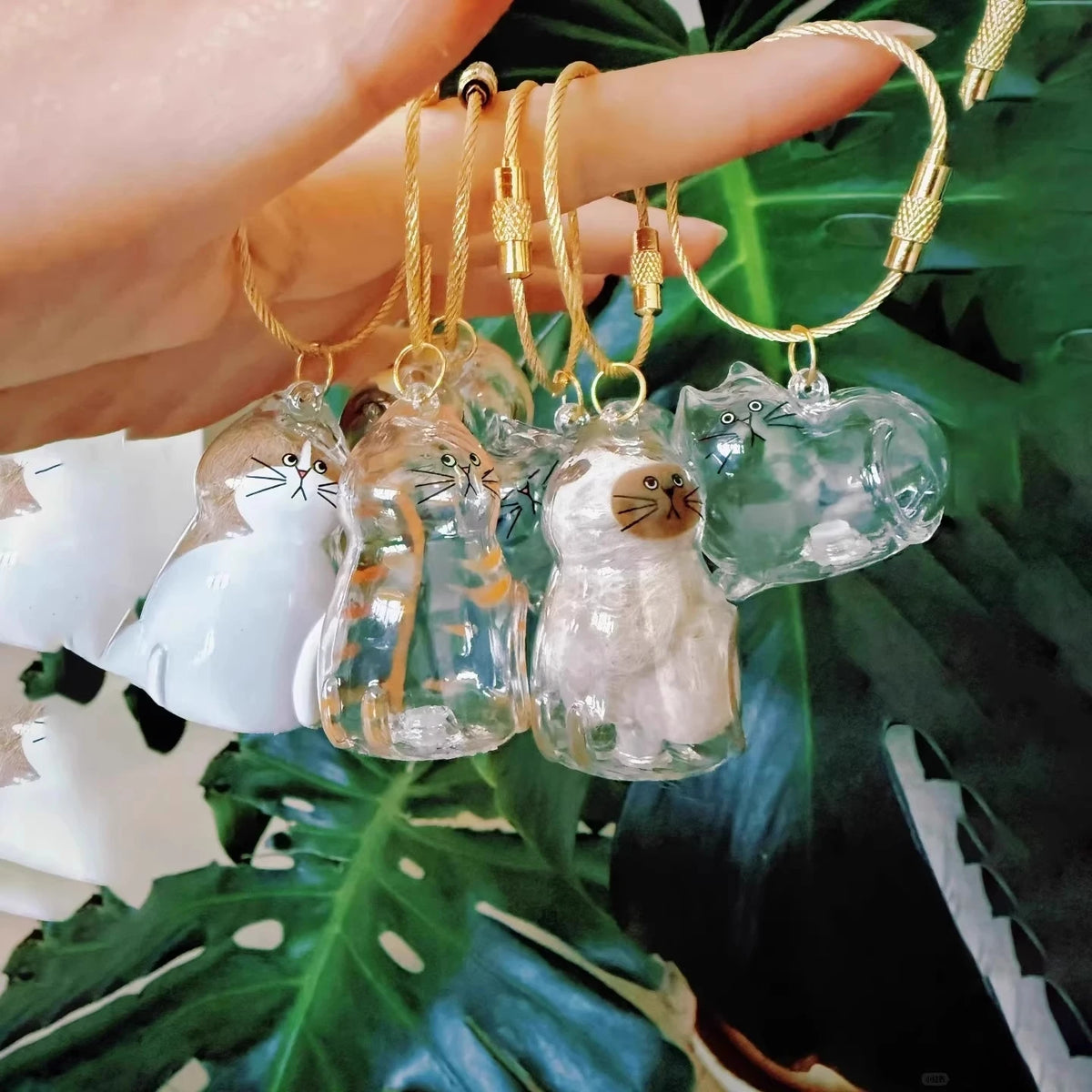 Ginger Cat Hair Storage Keychain for Pets