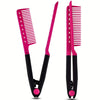Une paire de peignes pour lisser les cheveux en forme de V, roses vifs avec des poignées noires.