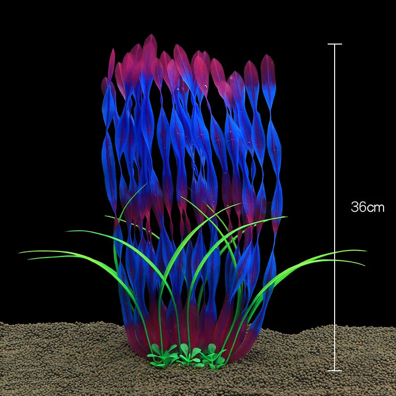 Une plante aquatique artificielle bleue et magenta, haute et vibrante, poussant d'une surface texturée.