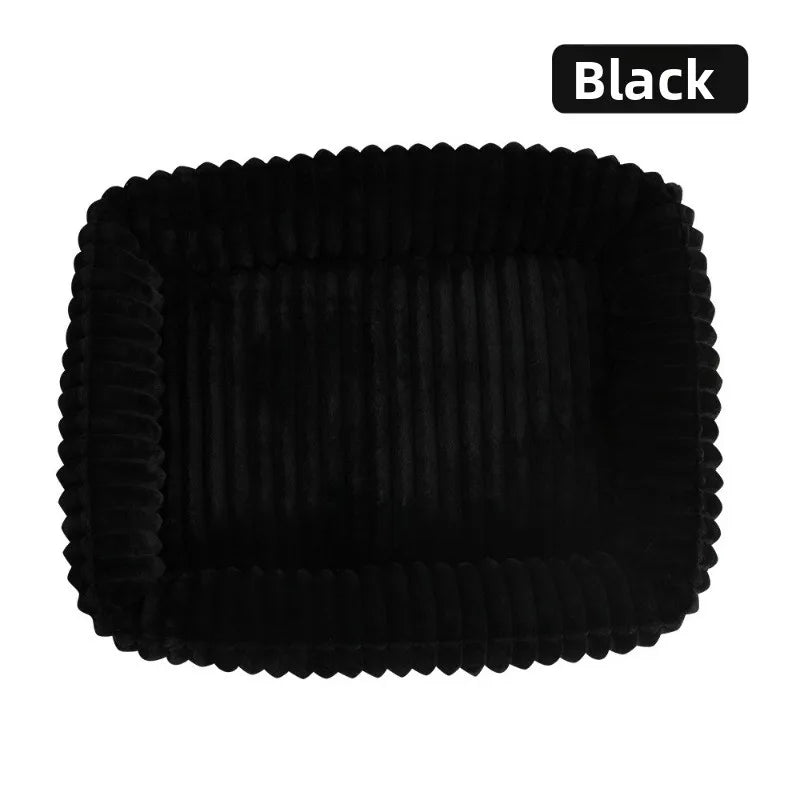Lit de compagnie en peluche noire pour chiens et chats