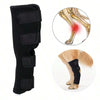 Férula de soporte para la rodilla de mascota negra con diagramas de protección articular y aplicación en la pata de un perro