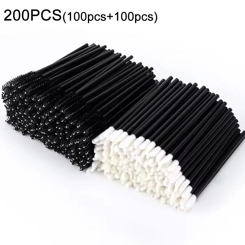 A set of 200 disposable eyelash and eyebrow brushes, divided into black and white sections.