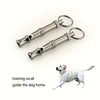 Sifflet pour chien en acier inoxydable ajustable avec boucle métallique pour récupération.