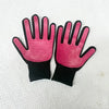 Par de guantes de silicona rosa brillante con palmas texturizadas y puños negros para masajes a mascotas o depilación capilar