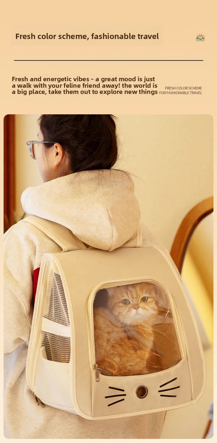 Eine beige Katze-Rucksackhalterung mit Fenster für das Tier.