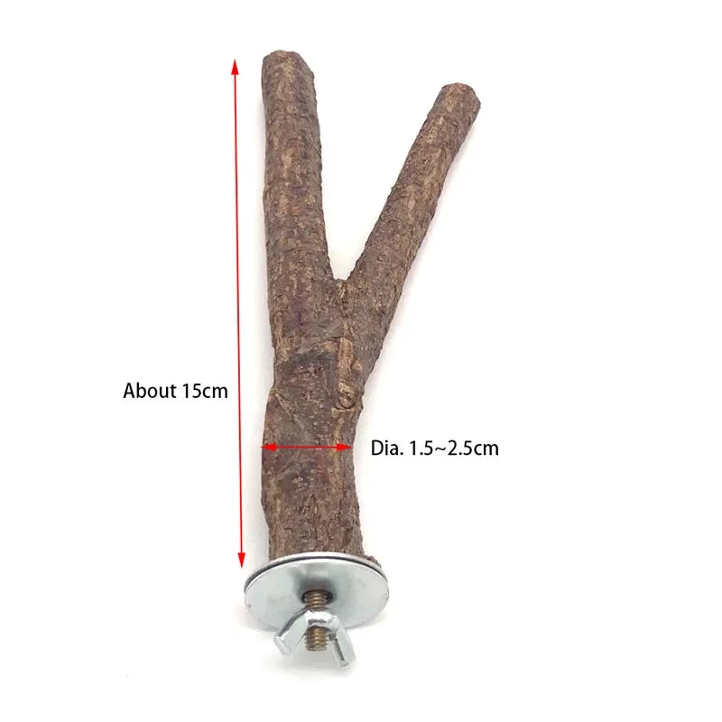 Perche ou jouet à mâcher en bois naturel en forme de 'V', d'environ 15 cm de long.
