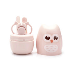 Pinkes, kindersicheres Edelstahl-Nagelhalt-Set mit einer kleinen Eule und einem größeren Eulenbehälter.