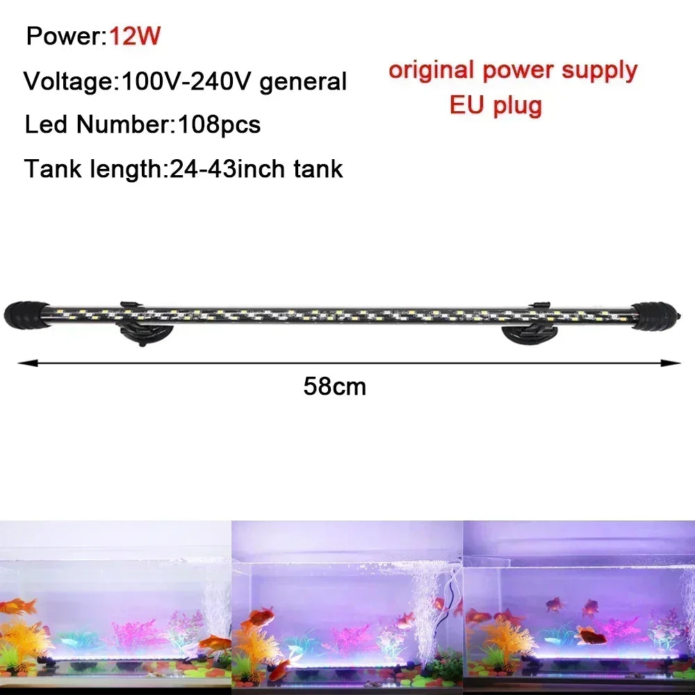 Una tira de luz LED larga ilumina un acuario lleno de plantas y peces acuáticos coloridos.