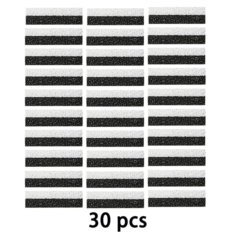 Una cuadrícula de 15 piezas rectangulares negras, etiquetadas como 30 unidades.