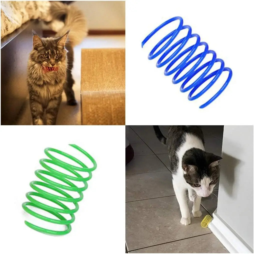 Set aus blauen und grünen interaktiven Springspielzeugen für Katzen, inklusive eines gewickelten Spielzeugs und einer Katze, 