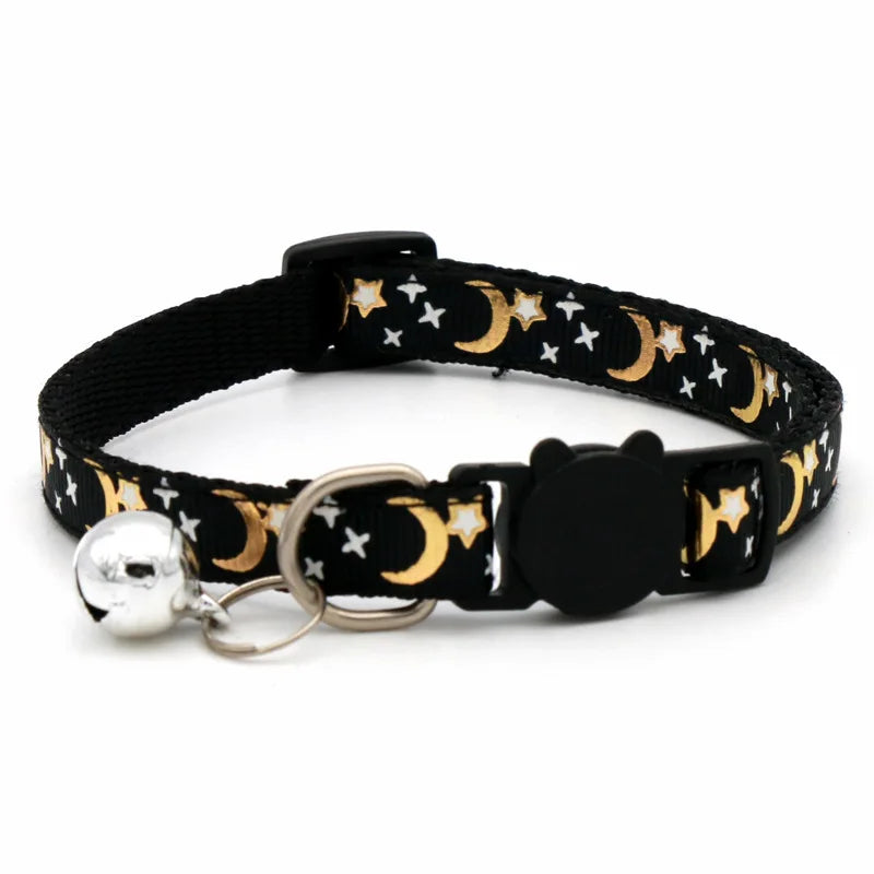 Schwarzer, verstellbarer Halsband für Haustiere mit goldenen Sichelmond- und Sternenmustern sowie einer silbernen Sicherheits