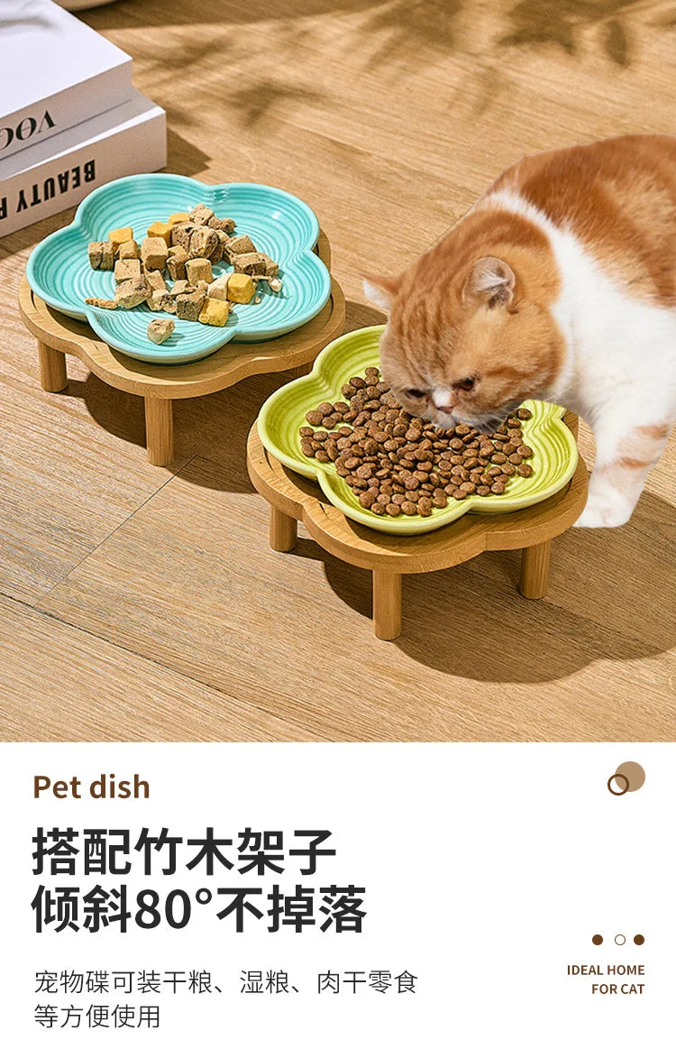 Bol à animaux en céramique avec support en bois pour nourriture sèche pour chat.