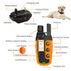 Elektrisches Hundetrainingsgeschirr mit verschiedenen Tasten, Lautsprecher und Ladekabel.