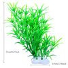 Un bouquet de plantes aquatiques artificielles vert vif avec une base blanche.