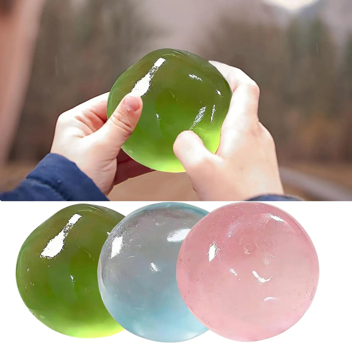 Drei weiche Stressball-Kugeln in grün, blau und pink vor weißem Hintergrund.