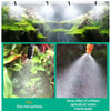 Effet de pulvérisation d'un tuyau agricole ordinaire produisant une brume fine pour l'arrosage des plantes