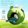 Handgewebtes Korallenflusen-Vogelnest, das einem kleinen Vogel ein warmes und sicheres Zuhause bietet.