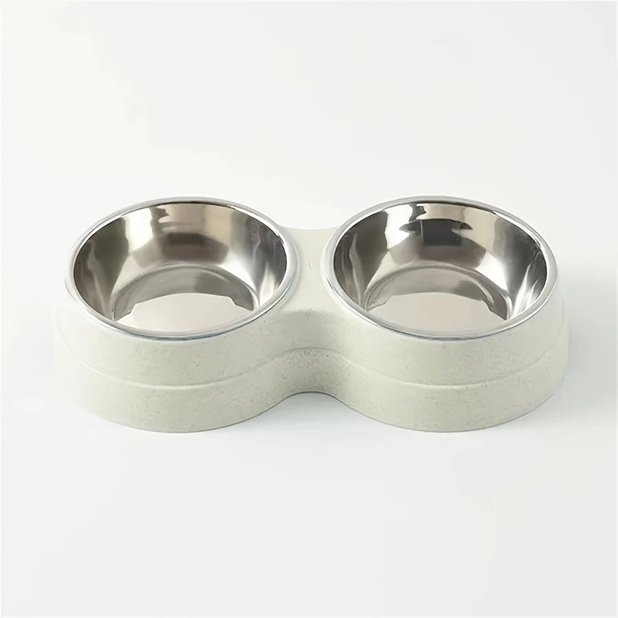 Ein Paar doppelter Edelstahl-Schalen für Hunde und Katzen mit heller grauer Basis.