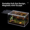 Enclos portable magnétique anti-évasion en plastique transparent avec mousse et petites plantes.