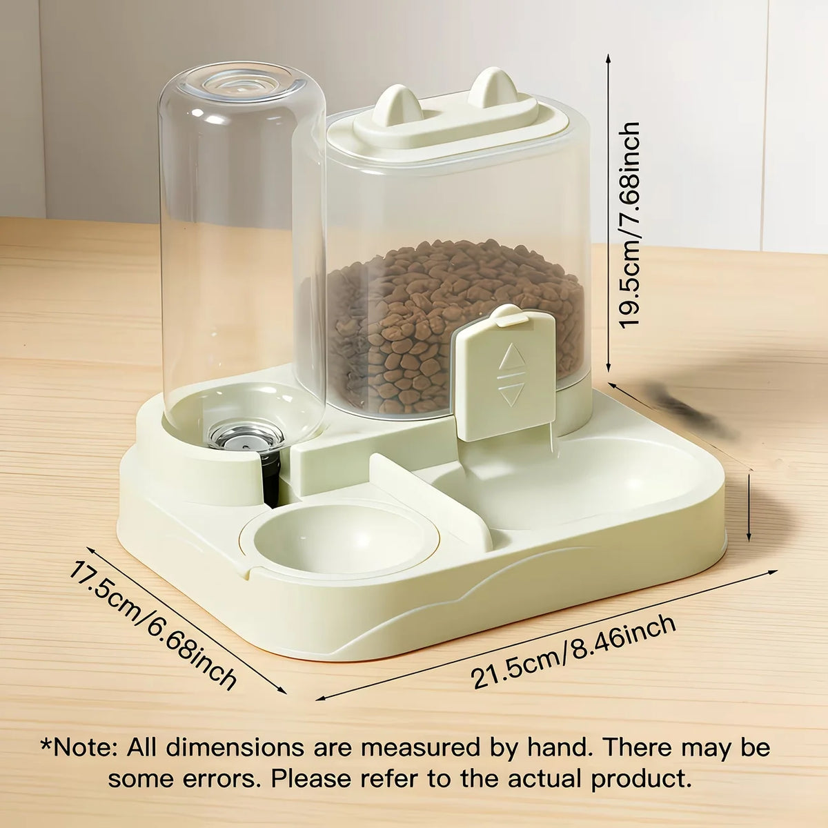 Klares Futter- und Wasserdispenser-Set mit Basis zum Füttern und Trinken.