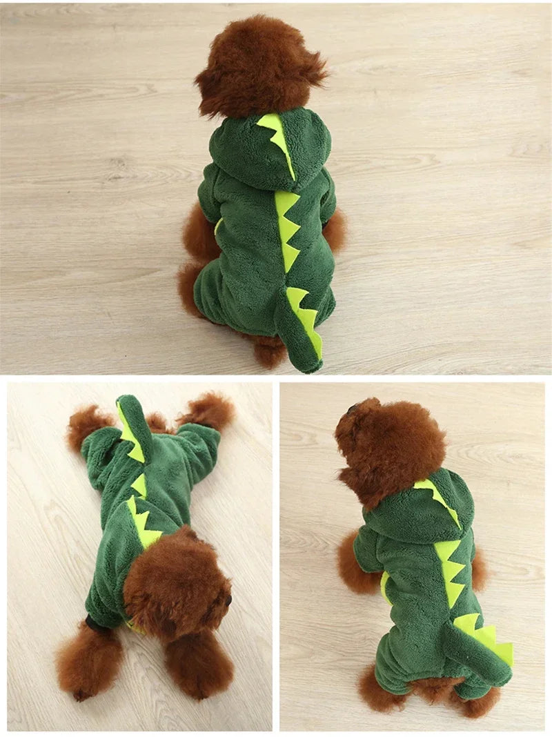 Traje de perro y gato de dibujos animados verde con detalles amarillos, visto desde atrás y frente.
