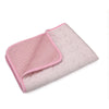 Alfombrilla de enfriamiento rosa para mascotas con textura acolchada e inserto de malla para alivio de verano