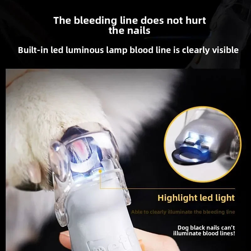 Primer plano de un cortacutículas para mascotas iluminando una línea sangrante con luz LED.