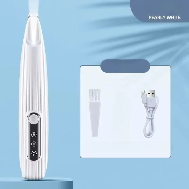 Un recortador portátil de pelo para mascotas blanco junto a sus componentes, incluida la cabeza del recortador y el cable de 