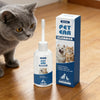 Eine Flasche EelJoy Tierohrreiniger neben einer tabby-Katze auf einem Holzfußboden.